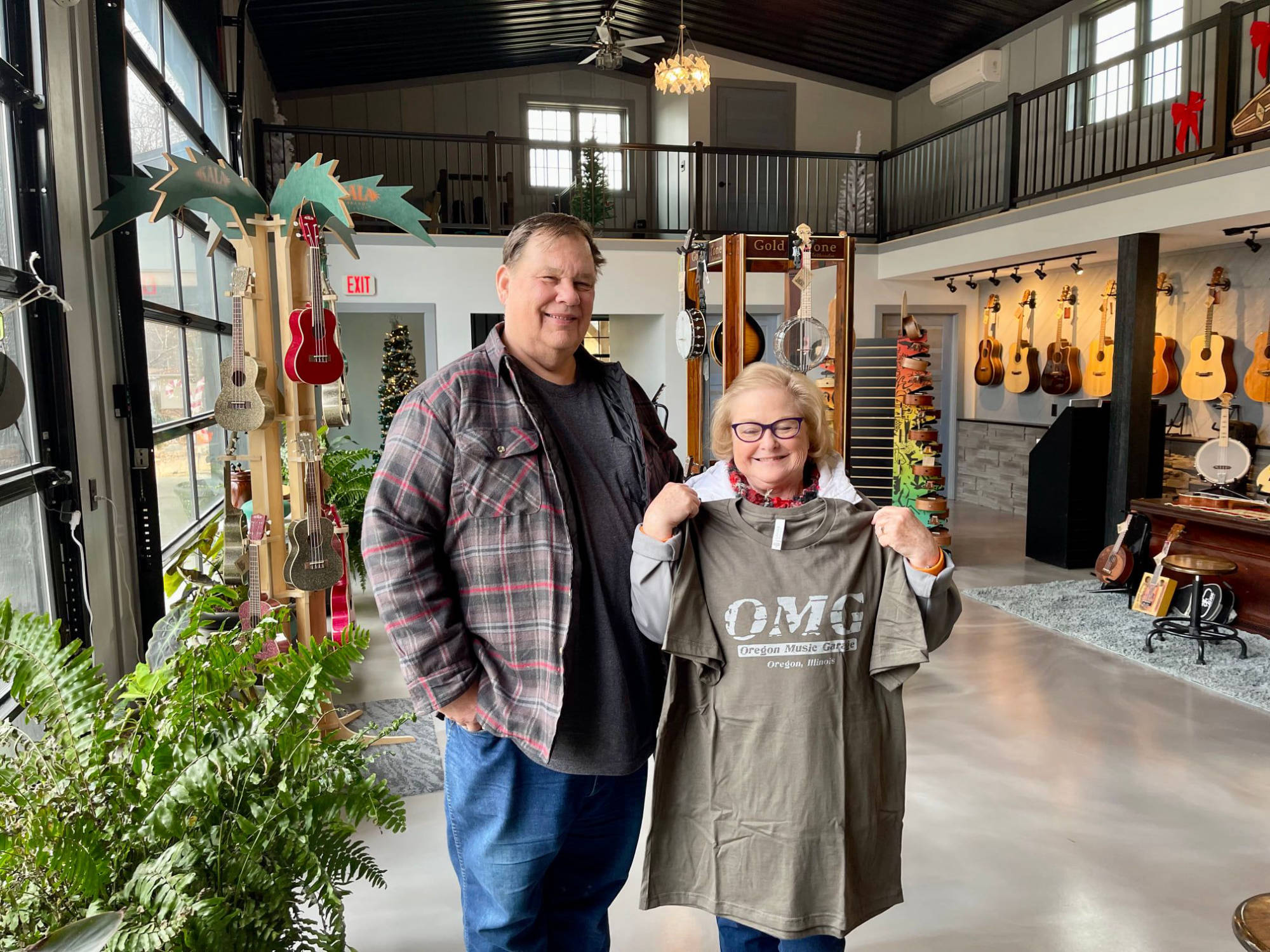 Jeff and Debbie with OMG t-shirt